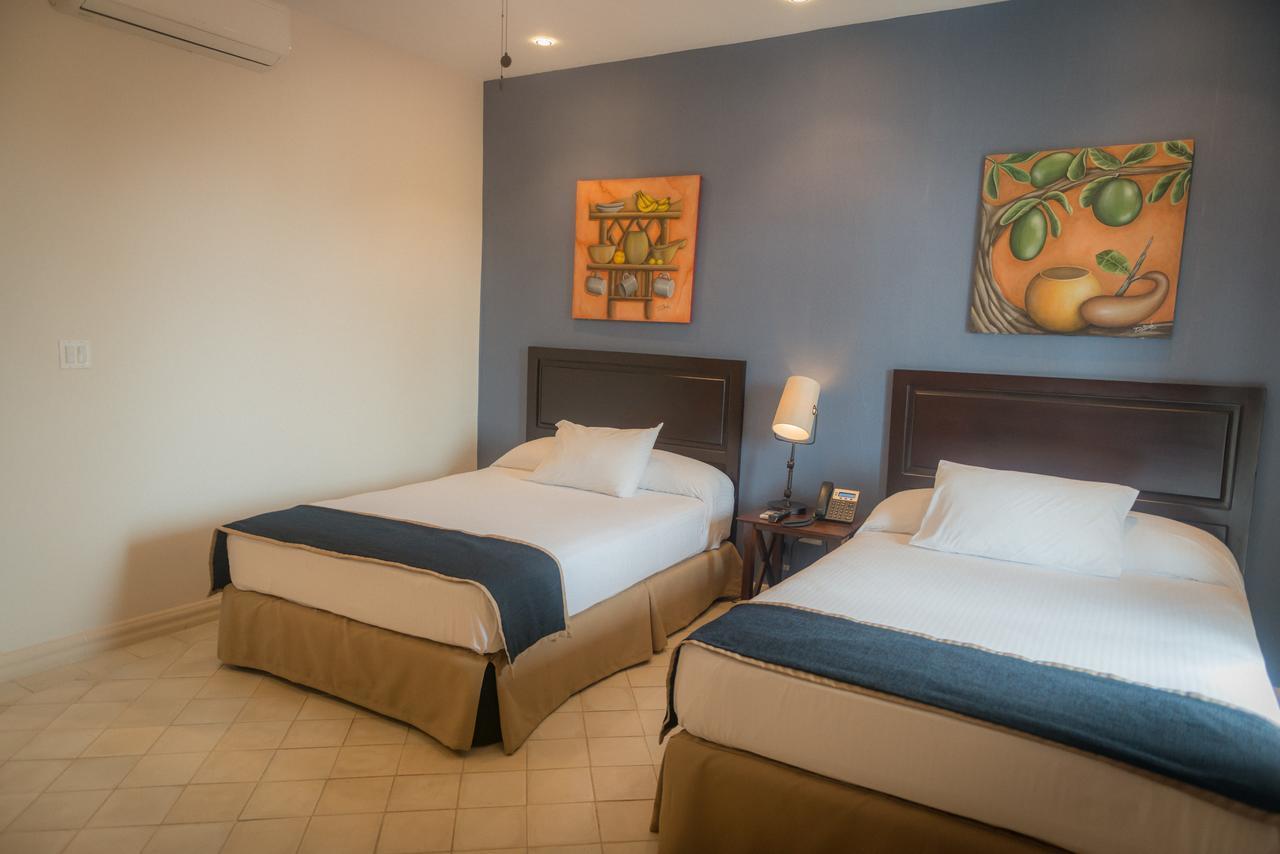 Hotel Presidente Las Tablas Exterior foto