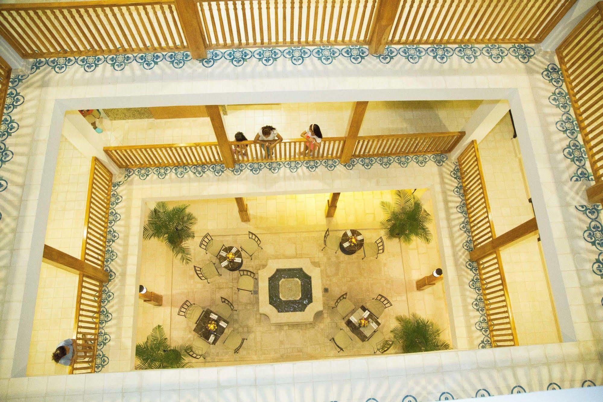 Hotel Presidente Las Tablas Exterior foto